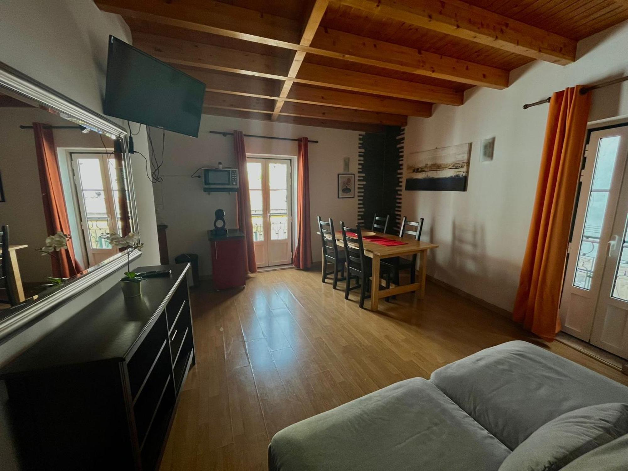 2 Bedroom, 2 Bathroom Apartment - Travessa Da Madalena Lisboa 外观 照片